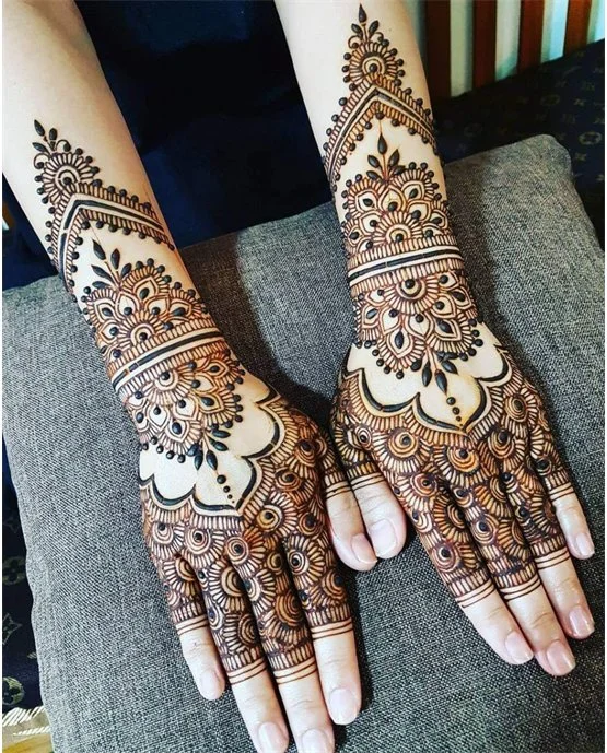 Layered Fringe Simple Full Hand Mehndi Design Trail Layered Fringe Simple Full Hand Mehndi Design Trail